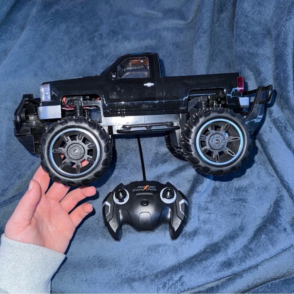 Radid control remote control truck